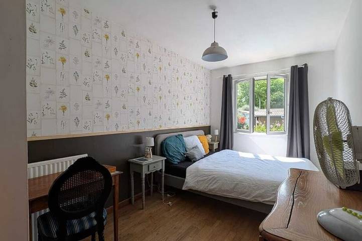 Location de vacances pour 6 personnes, avec piscine ainsi que terrasse et jardin à Bouliac - 2