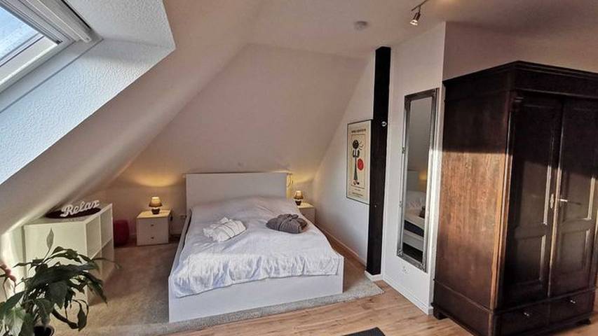 Ferienwohnung für 4 Personen, mit Garten und Seeblick in Rüdeheck