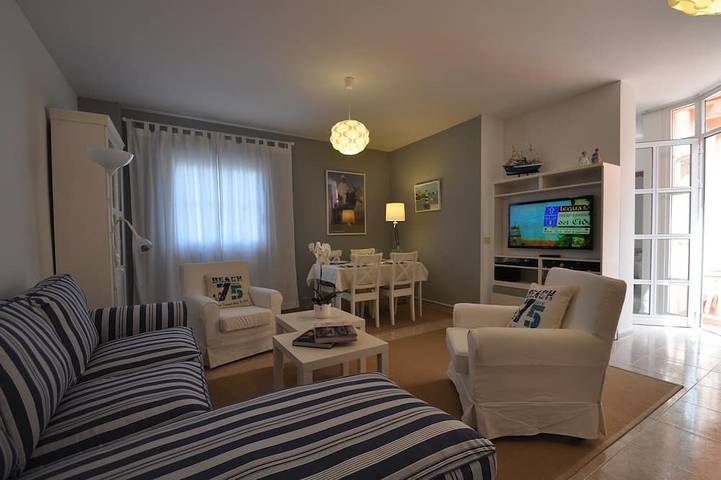 Ferienwohnung für 3 Personen, mit Balkon und Garten in La Caleta de Interián - 4