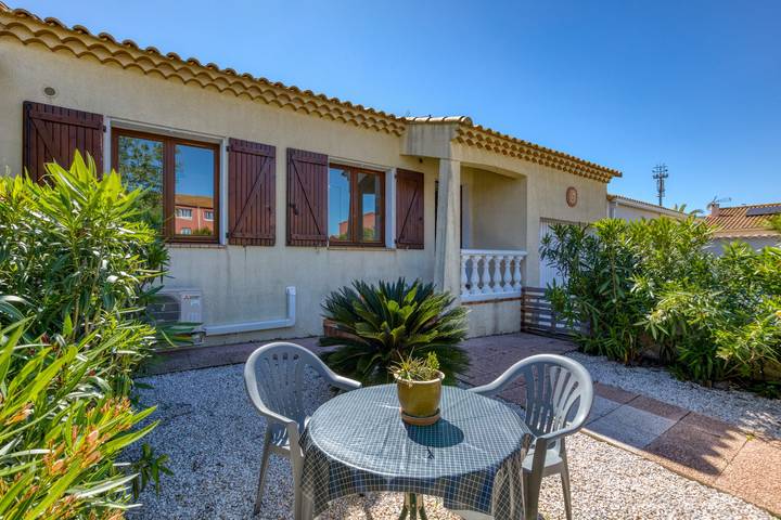 Location de vacances pour 6 personnes, avec Jardin
