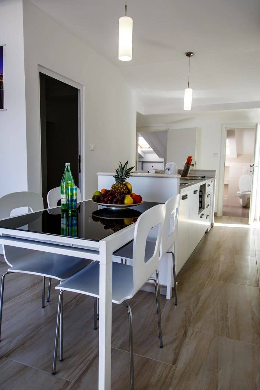 Nemira Sunny Apartments in Omiš (Dalmatia), Omiš