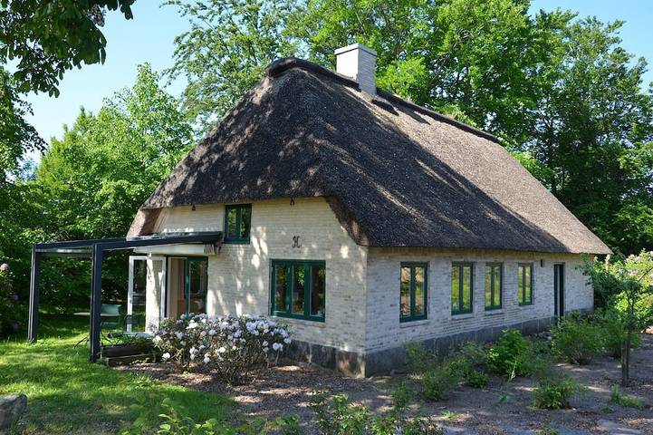 Ferienhaus für 4 Personen, mit Terrasse und Garten - 1