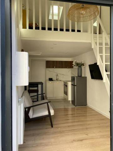 Gîte pour 2 personnes, avec terrasse à Floirac