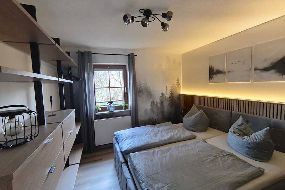 Ganze Wohnung, Ferienwohnung Waldblick mit Pool und Kinderspielplatz in Seenähe! in Malter-Paulsdorf, Dippoldiswalde