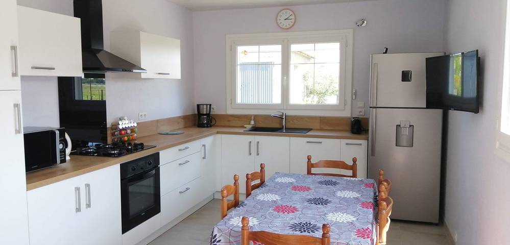 Gîte pour 6 personnes, avec terrasse et jardin en Vendée - 2