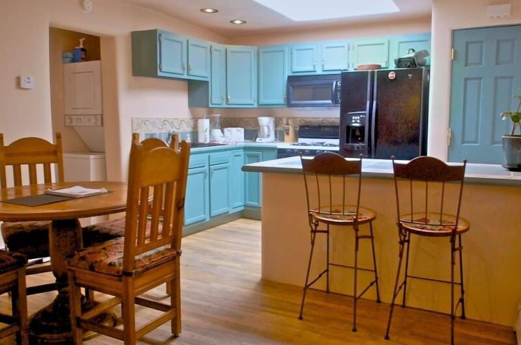 Zwei Blocks zu Fuß zur Plaza, 6 Personen bequem in Santa Fe, Santa Fe County