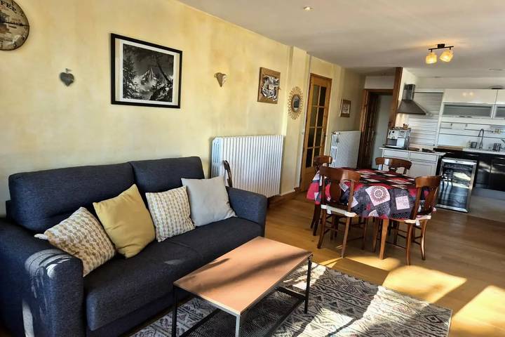 Appartement de vacances pour 6 personnes, avec balcon