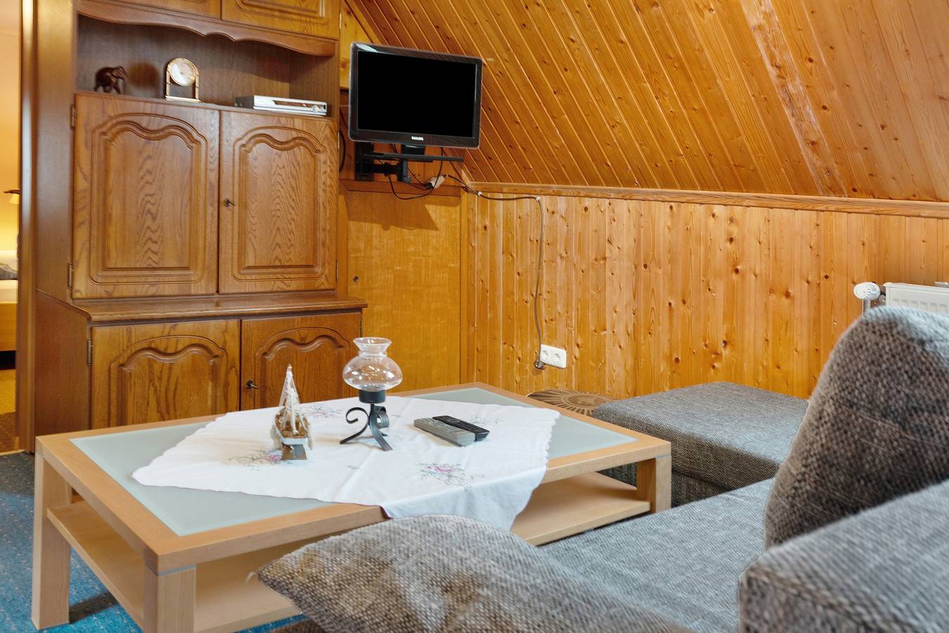 Ganze Wohnung, Ferienwohnung 'Hecke' mit Gemeinschaftsgarten und Wi-Fi in Weddingstedt, Heide und Umgebung