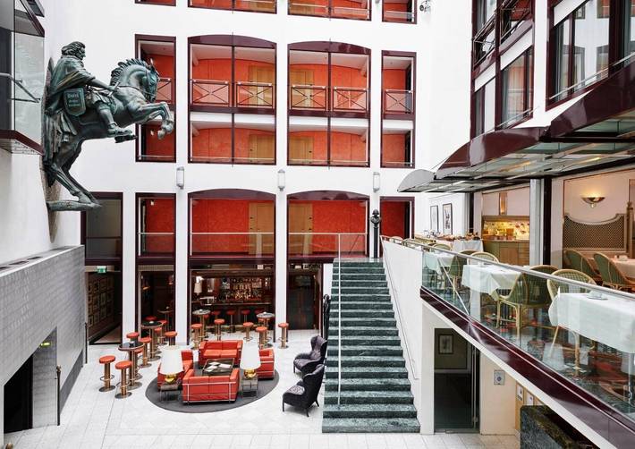 Hotel für 3 Personen, mit Sauna und Ausblick bei der Museumsinsel Berlin