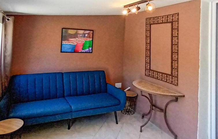 Location de vacances pour 3 personnes, avec piscine, animaux acceptés à Besse-sur-Issole - 4