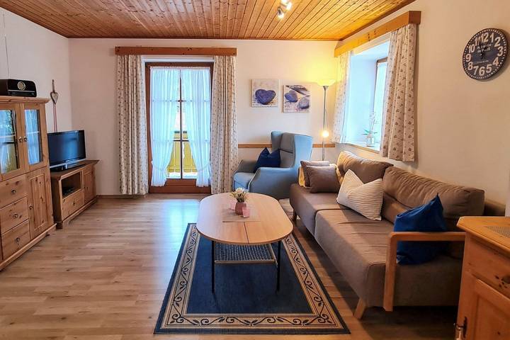 Ferienwohnung für 3 Personen, mit Balkon in Schönau am Königssee