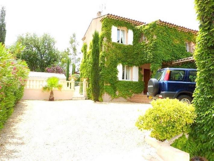Maison d’hôte pour 2 personnes, avec jardin ainsi que jacuzzi et piscine à Pertuis - 2