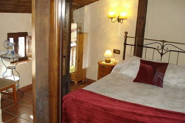 Gîte pour 4 personnes, avec balcon à Mogarraz - 3