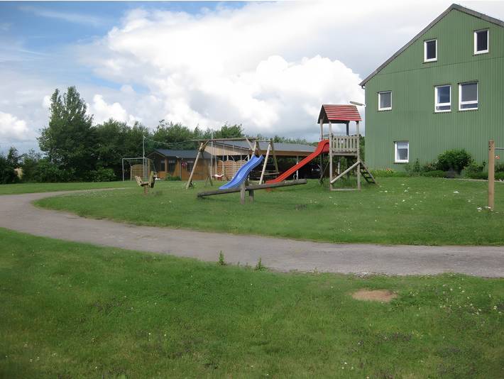 Ganze Wohnung, Ferienwohnung 'Annette' mit Gemeinschaftsterrasse, Gemeinschaftsgarten und Wi-Fi in Nordstrand (Gemeinde), Nordstrand