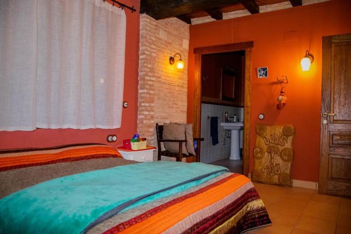 Casa de vacaciones para 10 personas, con jardín además de vistas y piscina, Se admiten mascotas en Valle del Jerte - 3