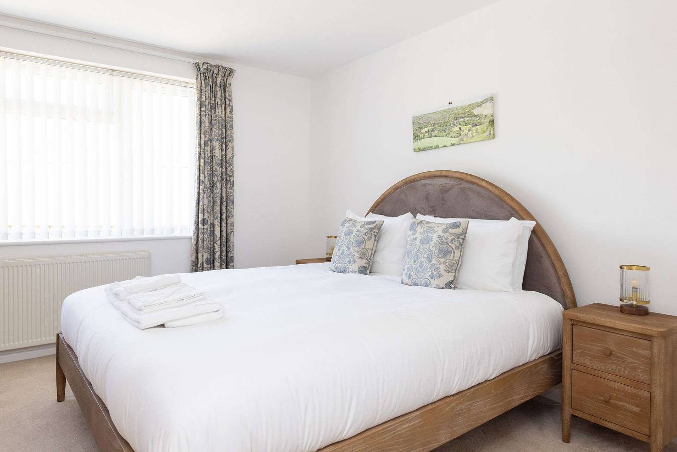 3-Bed Beach Bungalow & Garden, 150m to Sea in West Wittering, West Sussex