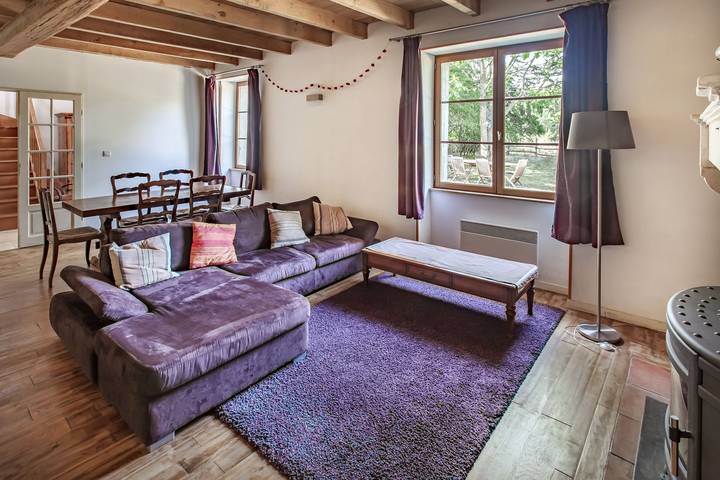 Ferienhaus „Gîte De Chez Chenon“ mit privatem Garten in Saint-Sulpice-de-Ruffec, Charente