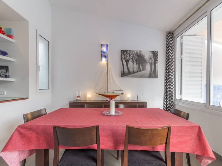 Villa pour 7 personnes, avec terrasse et piscine à Son Serra de Marina - 4