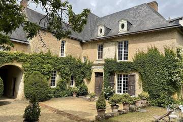Cottage pour 6 personnes, avec jardin à Durtal