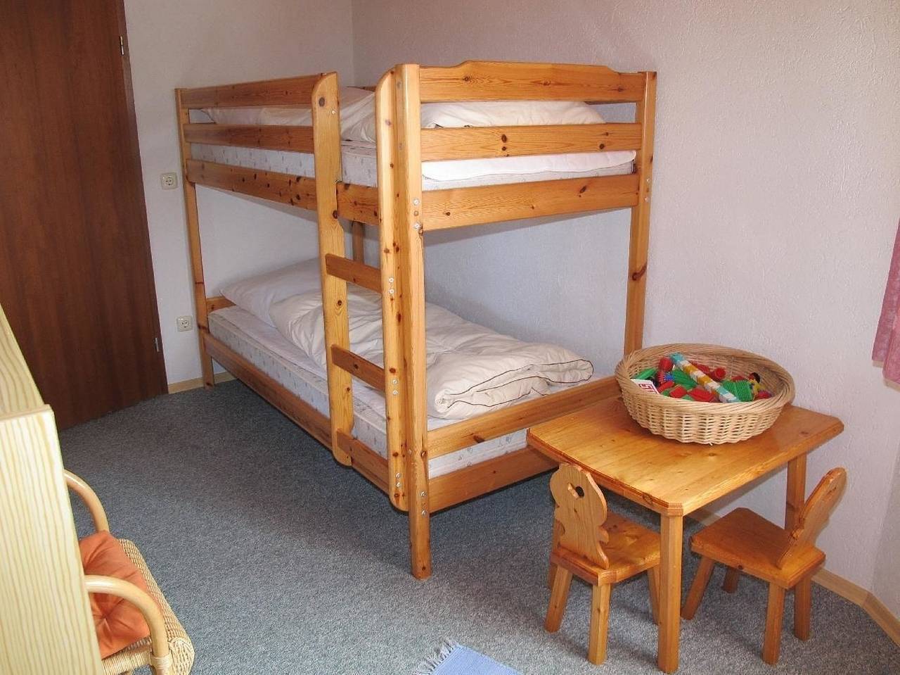 Ganze Ferienwohnung, Haus Haidweg Wohnung 4 - 3,5-Zimmer, ca. 82 qm für 2-6 Personen im 1. Obergeschoss mit großem Balkon in Haidmühle, Ostbayern