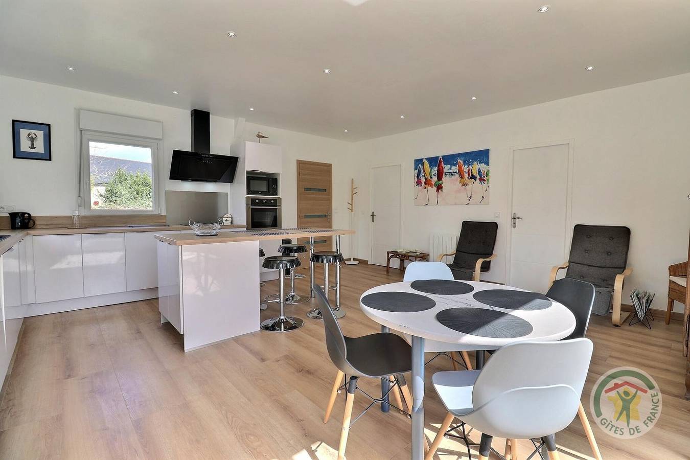 Gîte Saint-Lunaire avec jardin et TV in Saint-Lunaire, Région de Saint-Malo