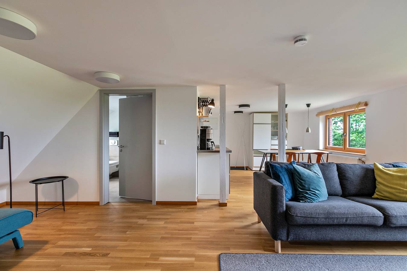Ganze Wohnung, „ Stille des Nordens unter Reetdach “ großzügig geschnittene Ferienwohnung für 3 Personen im Og in Pellworm, Nordseeküste