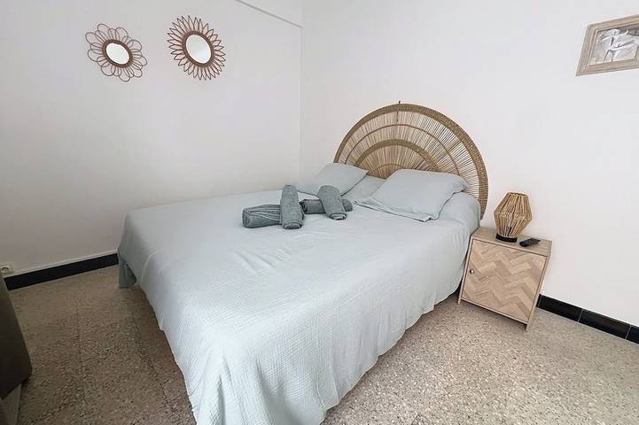 Gîte pour 2 personnes dans Office De Tourisme De Villeneuve Loubet - 2