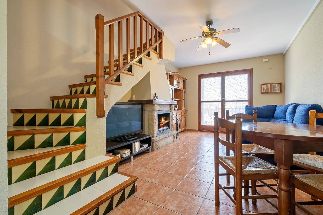 Casa de vacaciones "Casa Manolo" con piscina compartida, terrazas privadas y jardín compartido in Torredembarra, Costa Dorada