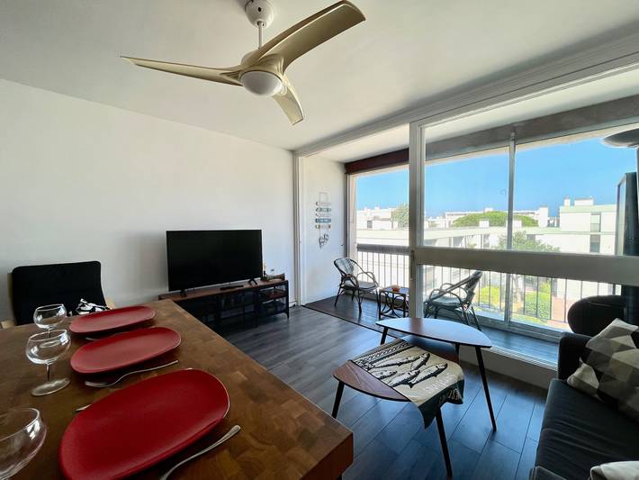 Ganze Wohnung, T2 Wohnung mit Parkplatz nahe Hafen und Strand in Saint-Cyprien-Plage, Saint-Cyprien