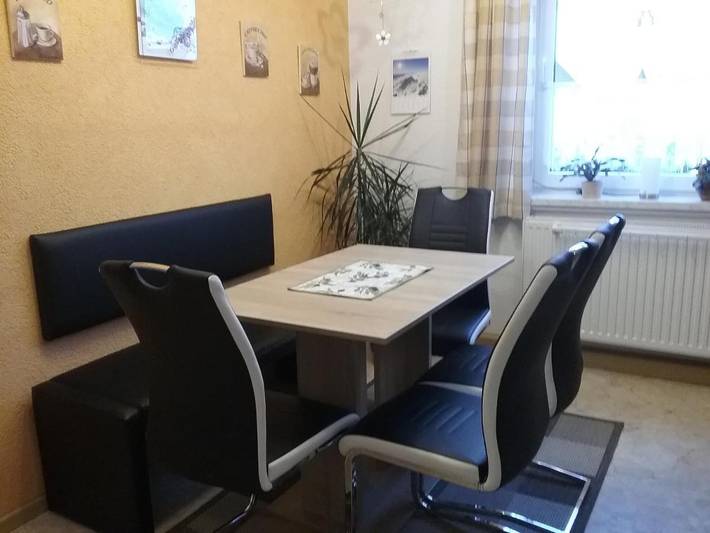 Ferienwohnung für 3 Personen, mit Balkon und Terrasse sowie Garten und Ausblick in Seiffen - 3