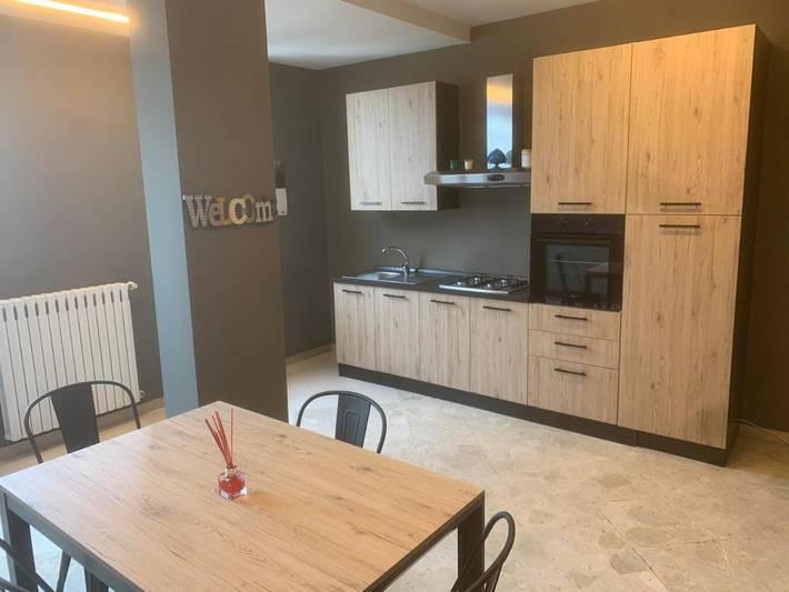 Apartamento de vacaciones para 9 personas, con vistas además de balcón y piscina - 1
