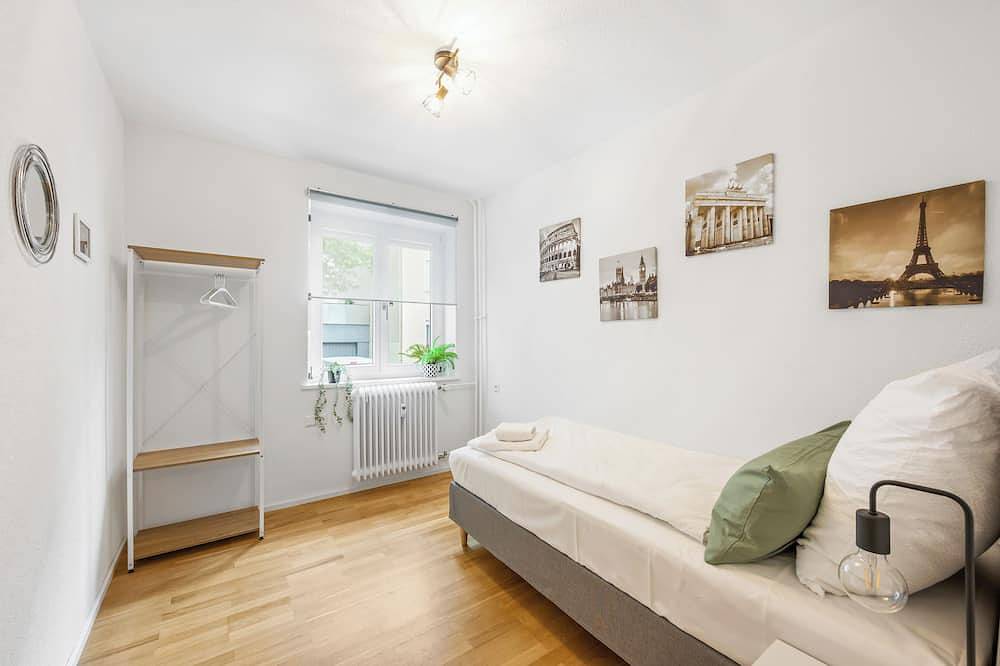 Ganze Wohnung, Moderne Ferienwohnung mit 4 Schlafzimmer in Heilbronn an der Neckarpromenade in Heilbronn, Kurpfalz