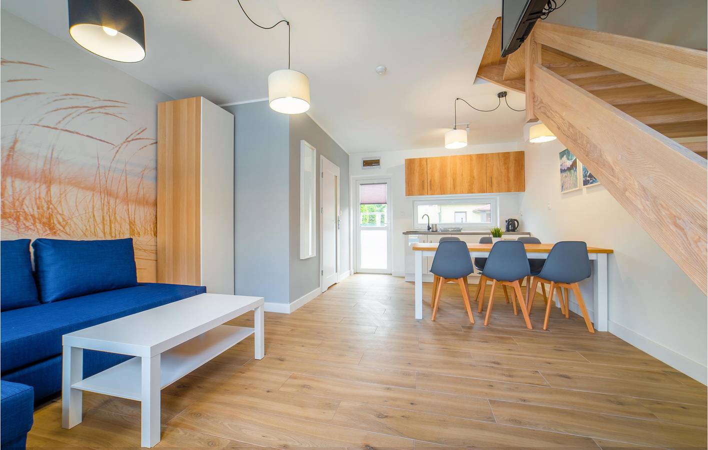 Ferienhaus für 8 Personen mit Terrasse in Rewal, Powiat gryficki