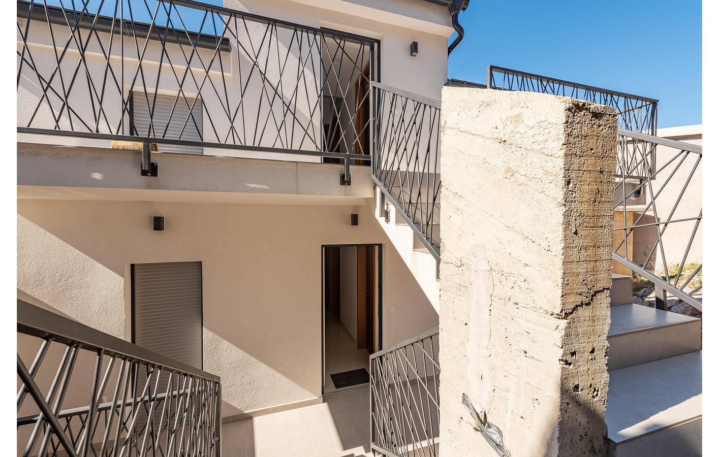 Cały apartament wypoczynkowy, Apartament wakacyjny dla 5 osób z ogród in Metajna, Pag (Wyspa)
