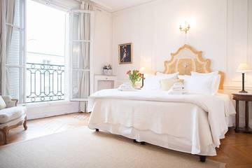 Agritourisme pour 8 Personnes dans Tour Eiffel, Paris, Photo 1