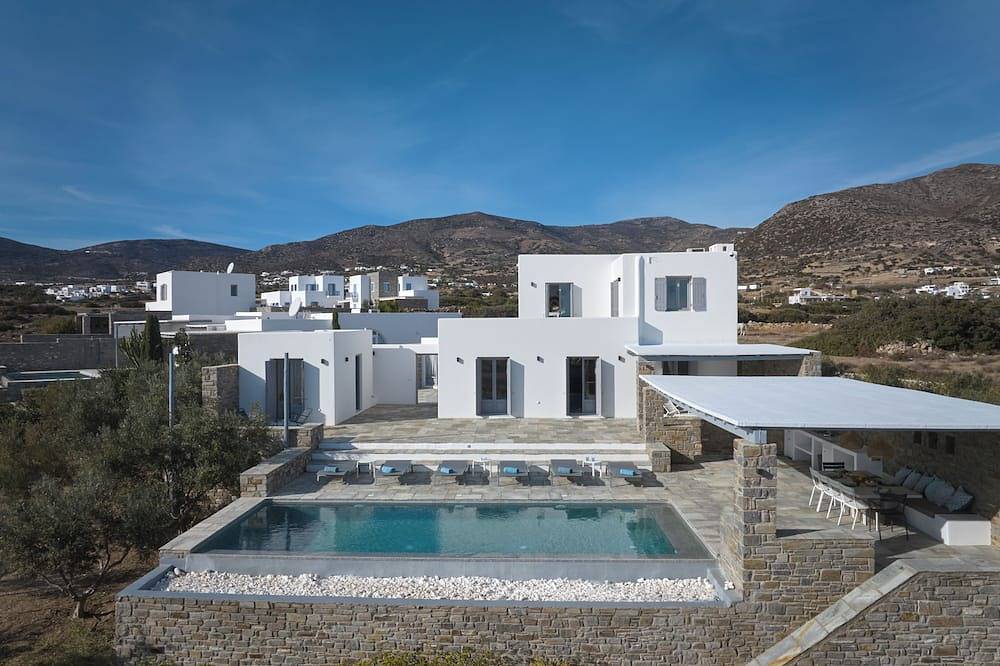 Casa vacanza a Paros a partire da 712€ a notte