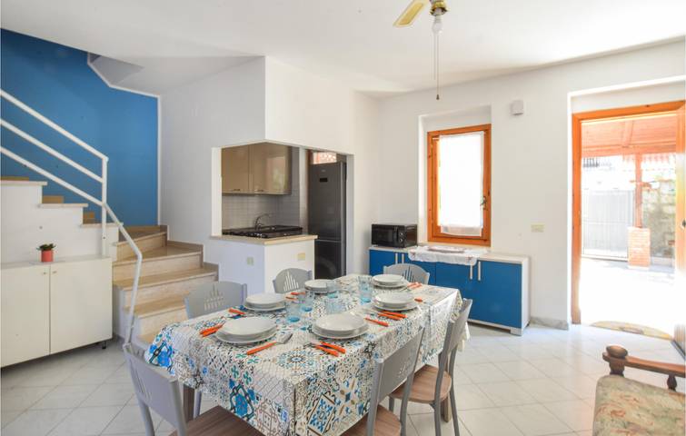 Apartamento con vistas al mar, aparcamiento, jardín y terraza in Gizzeria, Provincia de Catanzaro