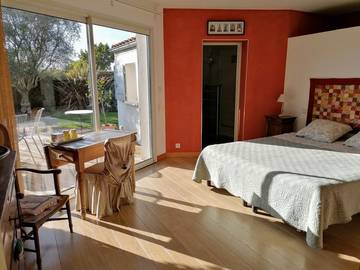 Cottage pour 4 personnes, avec jardin à L'Houmeau