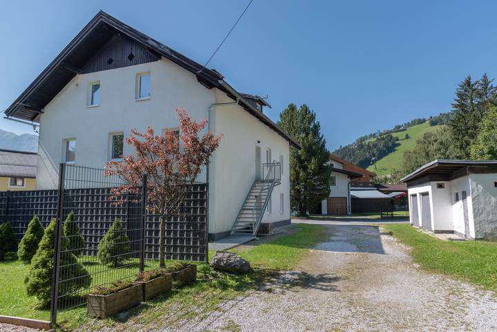 Ferielejlighed for 13 personer, med Balkon i Zell am See