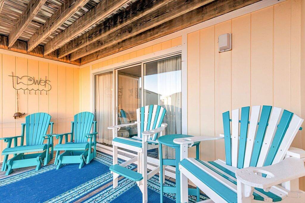 Ganze Wohnung, Recently renovated condo with beautiful view in perfect location. in Surf City, Topsail Island