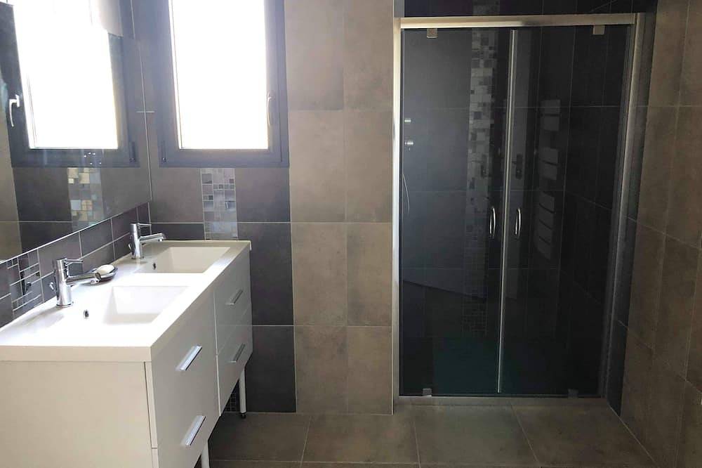 Modern house in Pénestin, Côte des Mégalithes