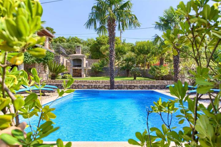 Ferienwohnung für 8 Personen, mit Meerblick und Pool sowie Balkon auf Krk - 3