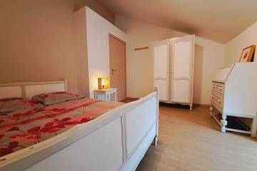 Gîte pour 6 Personnes dans Nadrin, Houffalize, Photo 2