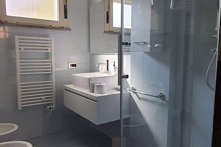 Appartamento intero, Sppartamento in centro città con cucina e parcheggio in Castello (Sardinia), Cagliari