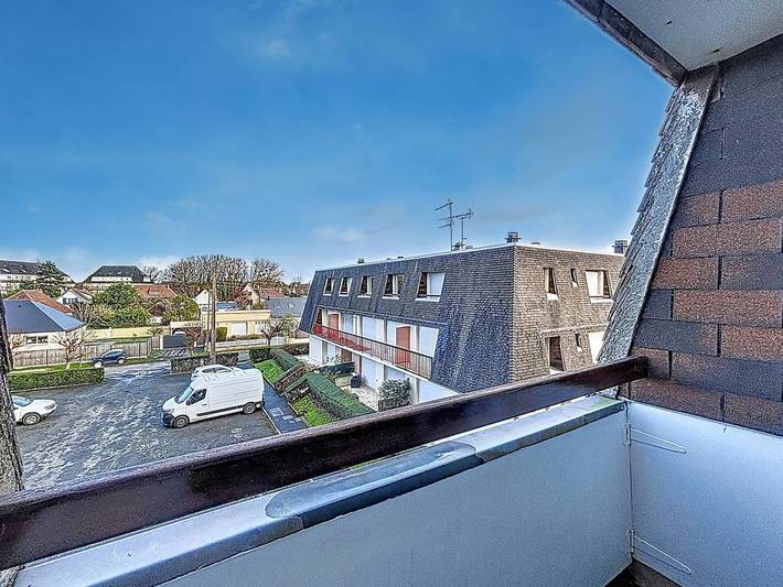 Studio entier, Charmant Studio Cabine 4 Pers, Balcons, Parking Privé, à 300m de la Plage de Merville-Franceville in Merville-Franceville-Plage, Région de Caen