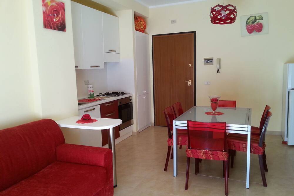 Entire apartment, Appartamento Prima Fila Mare in Fermo, Fermo Province