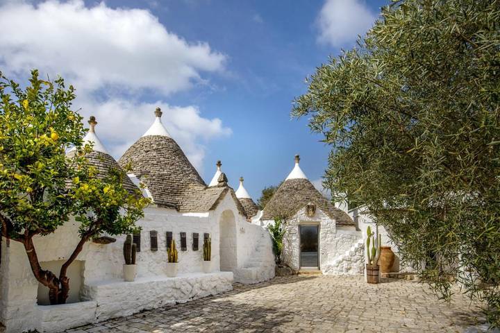 B&b per 2 persone, con panorama e terrazza nonché piscina e giardino, con animali domestici a Ceglie Messapica