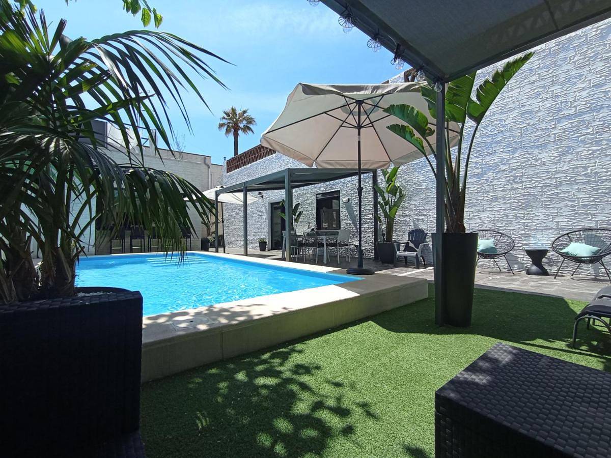 Edard's Great House in Platja de Castelldefels (Gavà), Castelldefels