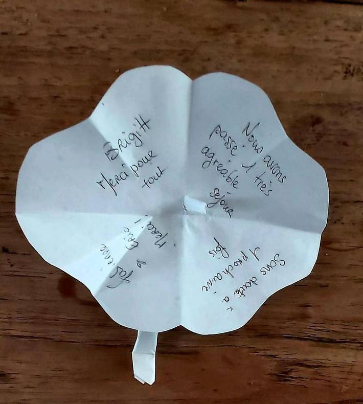 Location de vacances pour 2 personnes, avec piscine et vue ainsi que jardin et terrasse à Saint-Bonnet-Tronçais - 2