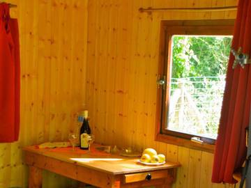 Vacation Rental for 4 Guests in Parcey, Jura, Picture 1